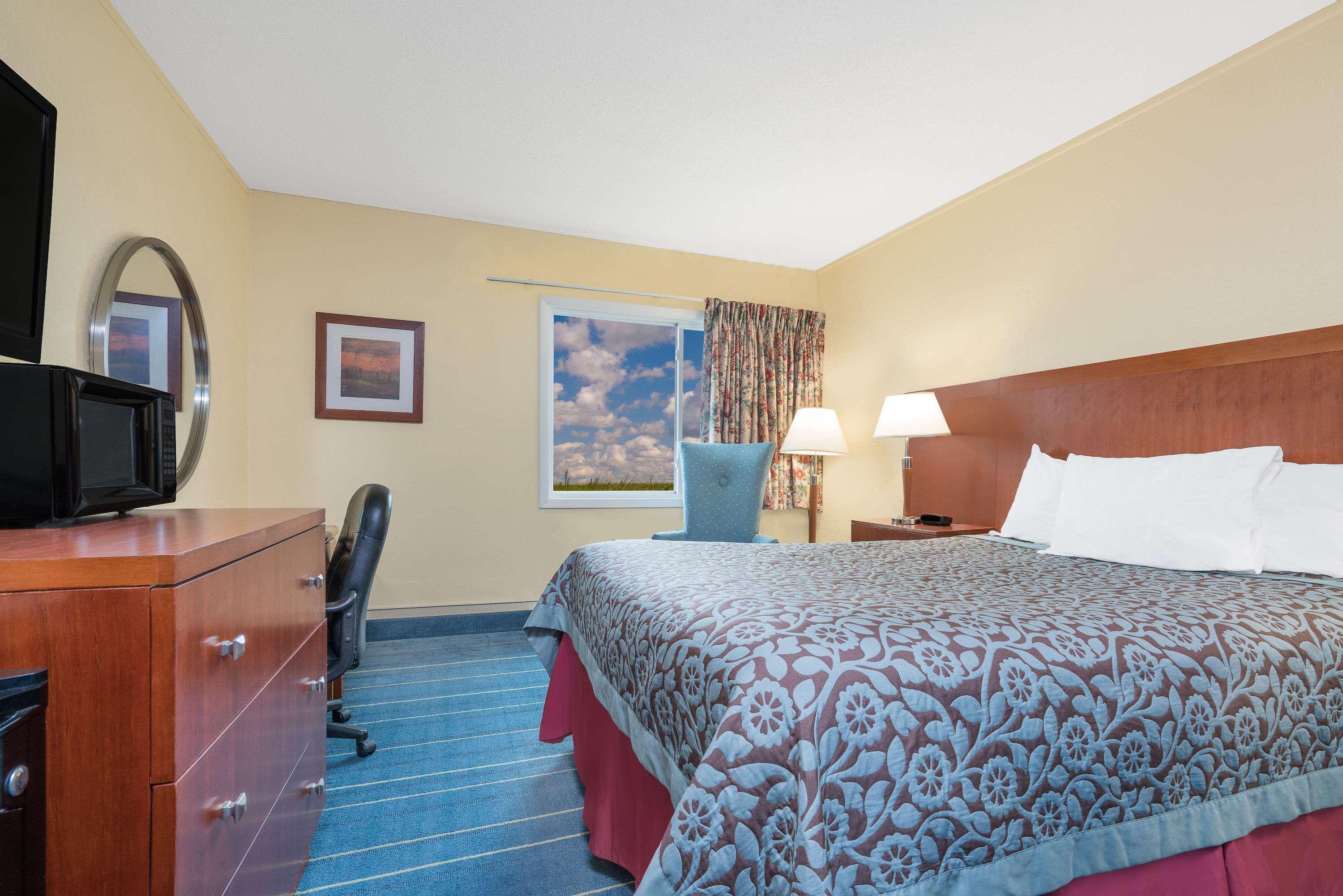 Days Inn By Wyndham Alexandria Mn المظهر الخارجي الصورة