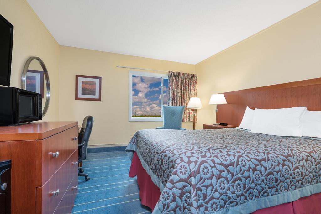 Days Inn By Wyndham Alexandria Mn الغرفة الصورة
